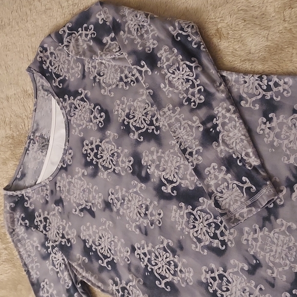 Danskin Now active top - Picture 3 of 7